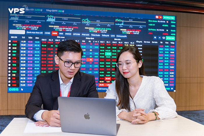 VPS trước thềm IPO: Vua thị phần 19 quý liên tiếp, phá kỷ lục lợi nhuận năm sau 9 tháng, nâng mục tiêu lên 4.300 tỷ đồng