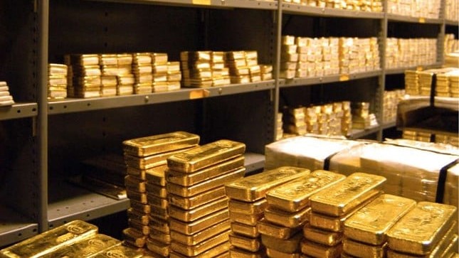 Không đưa vàng, tiền hay sản phẩm phái sinh vào dự trữ quốc gia