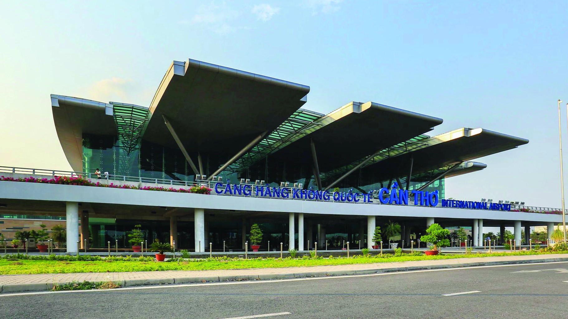 Đề xuất đầu tư 2.600 tỷ đồng nâng cấp sân bay Cần Thơ