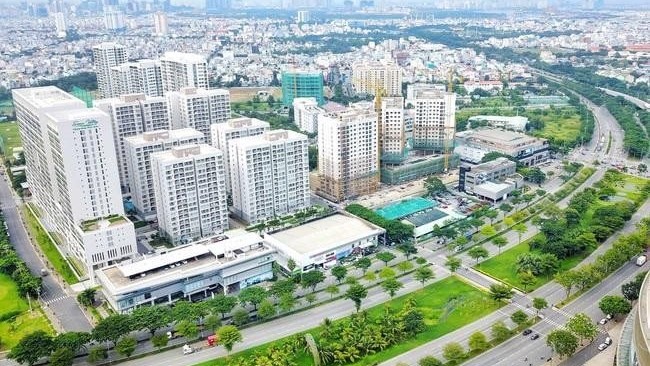 Savill: Giá chung cư leo đỉnh, người ít tiền mua nhà bằng cách nào?