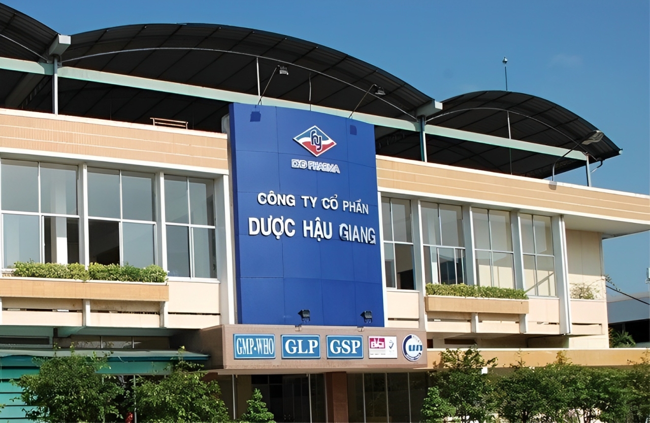 Cổ đông Dược Hậu Giang (DHG) sắp nhận thêm 800 tỷ đồng cổ tức