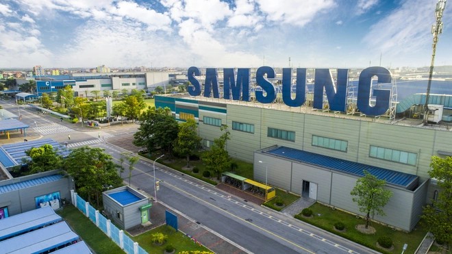 Lợi nhuận Samsung giảm mạnh vì chậm giao chip AI, gặp khó từ chính sách Mỹ
