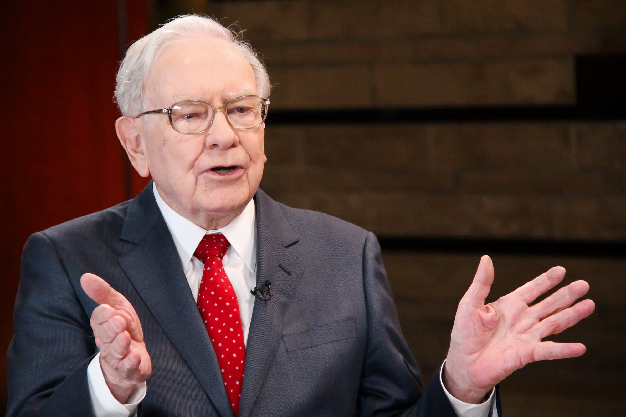 
									 Đến cả Warren Buffett cũng “lỡ chuyến tàu Bitcoin”: Mất trắng 850 triệu USD vì giữ tiền mặt
								 