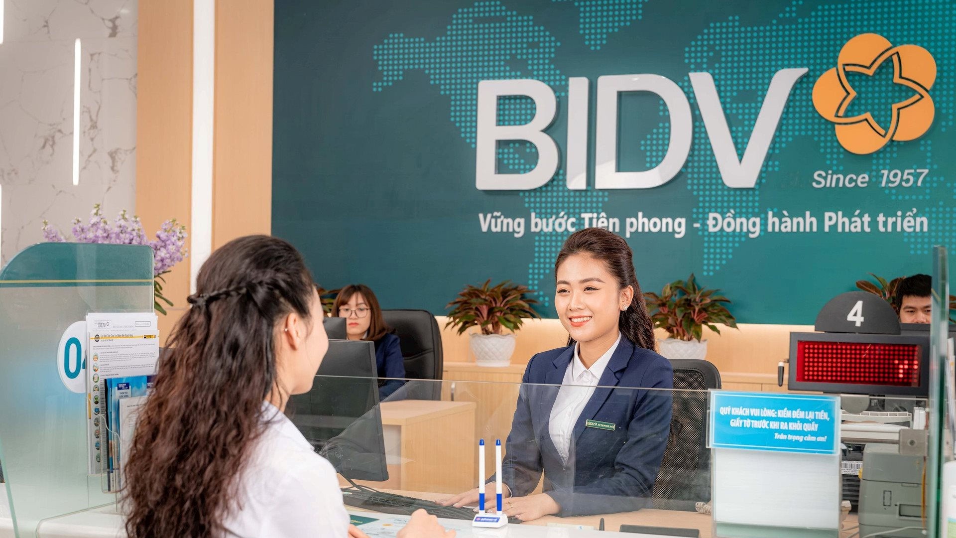 
									 Tổng tài sản BIDV tiến sát 3 triệu tỷ đồng
								 