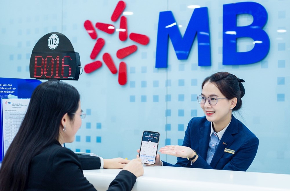 
									 MBB chốt quyền chia cổ tức tỷ lệ 35%, vốn điều lệ dự kiến tăng vượt 80.000 tỷ đồng
								 