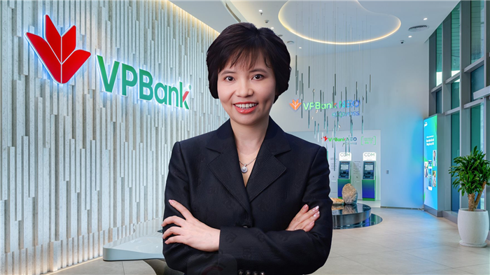 Bà Phạm Thị Nhung đăng ký gom thêm 10 triệu cổ phiếu VPB