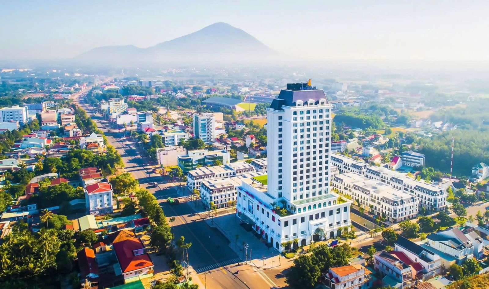 
									 Tây Ninh "chốt" chủ trương đầu tư khu công nghiệp 3.500 tỷ đồng
								 