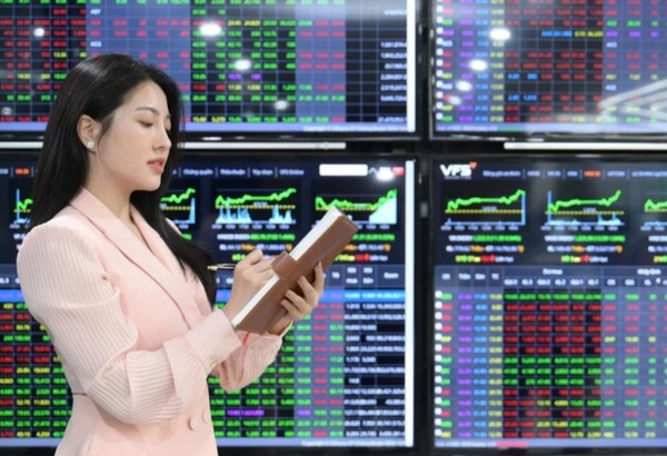 Dragon Capital chỉ ra 3 biến số tác động đến đà phục hồi của thị trường chứng khoán