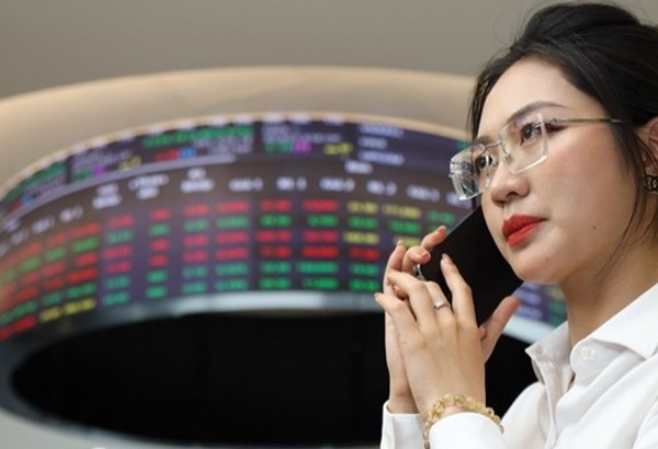 Chứng khoán 2026: Sóng lớn phía trước nhưng phân hóa mạnh, hết thời "cứ mua là thắng"