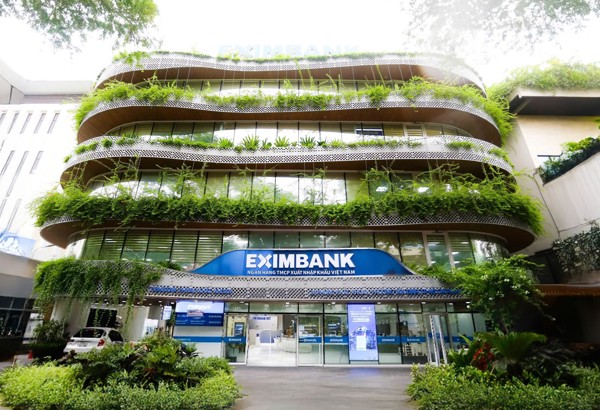 Eximbank 'định đô' tại Hà Nội