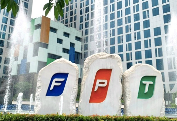 Cổ phiếu FPT chao đảo vì AI