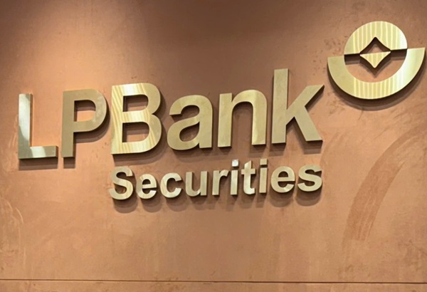LPBS chốt IPO 30.000 đồng/cp, định giá 1,6 tỷ USD