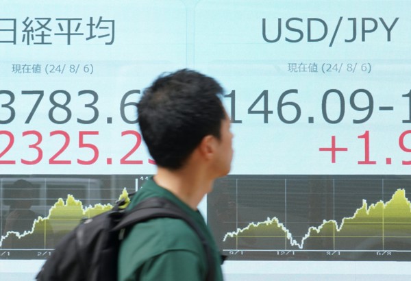 "Vật chất tối" của tài chính toàn cầu phát nổ?