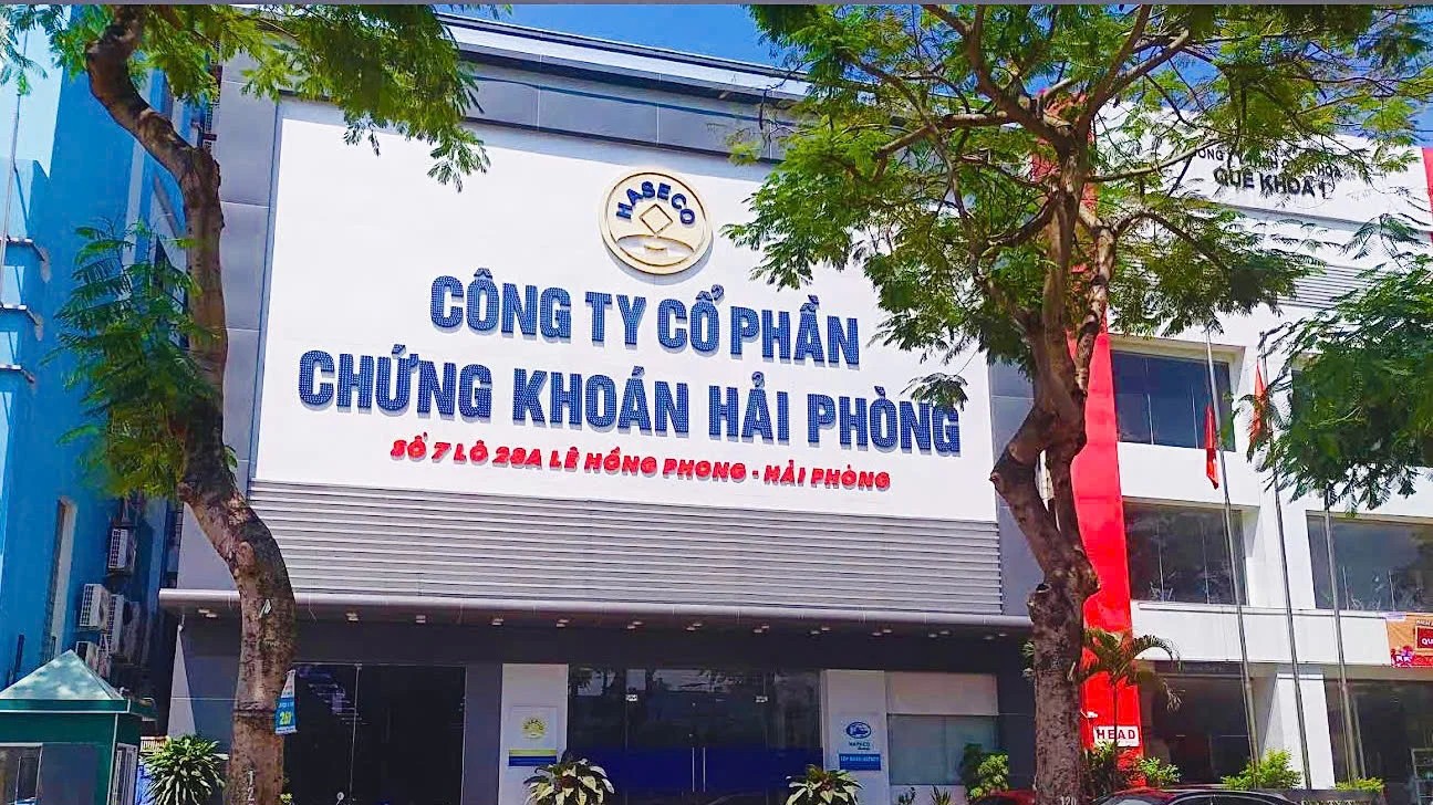 Haseco cầm 450 tỷ đồng trái phiếu EVF, gửi 700 tỷ đồng tại EVNFinance