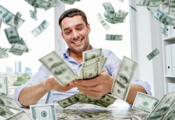 Những "cao thủ kiếm tiền" trên thị trường tài chính Việt: Có nơi 1 người làm ra cả chục tỷ đồng lợi nhuận/năm