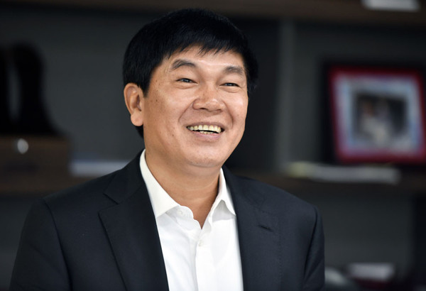 Con trai tỷ phú Trần Đình Long đăng ký "gom" 50 triệu cổ phiếu HPG trong ngày cổ phiếu "vua thép" về đáy 8 tháng