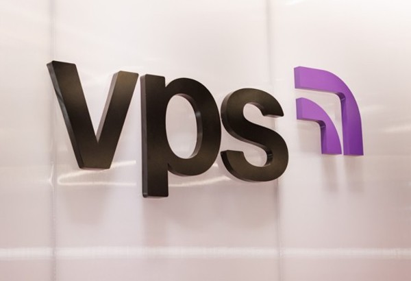 Cổ phiếu VCK tím trần sau thông tin lọt rổ VNM ETF