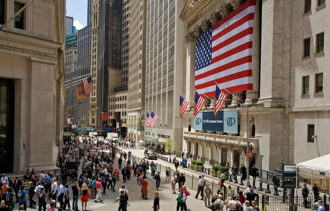 Homo sapiens, hợp tác và hủy diệt