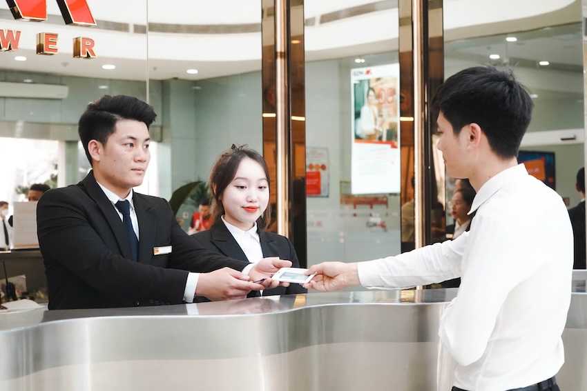 Rox Key Holdings được trao giải thưởng Sao Vàng Đất Việt 2024