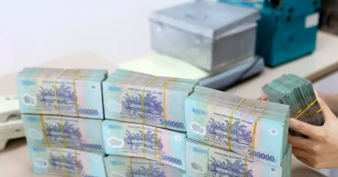 Lãi suất huy động của 'bank' nào tăng mạnh nhất trong năm 2024?