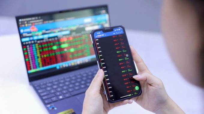 Từ 1/1/2025, ngừng giao dịch chứng khoán online với các tài khoản sau