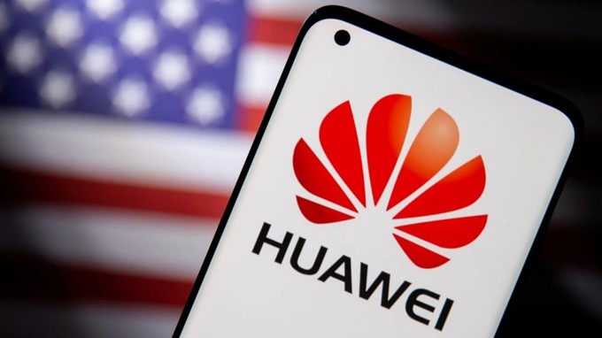 Mỹ muốn chi hơn 3 tỷ USD để loại bỏ Huawei và ZTE