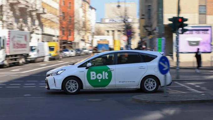 'Kình địch' của Uber sắp tiến vào mảng gọi xe ở Việt Nam?