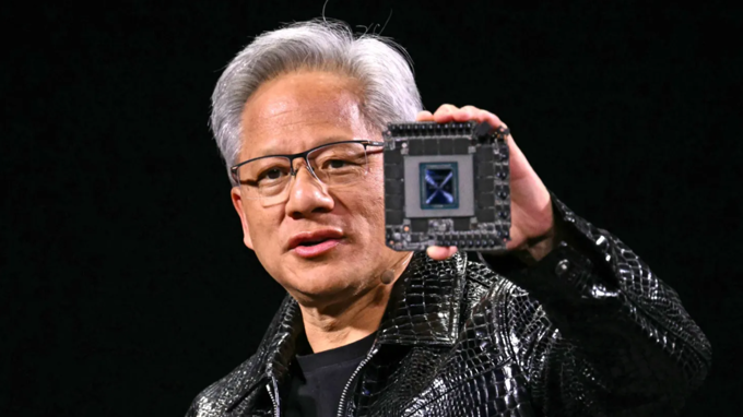 Nvidia gọi DeepSeek R1 là "bước tiến AI tuyệt vời"