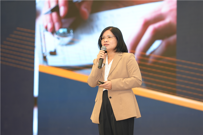 Bà Nguyễn Thị Minh Thơ – Phó Cục trưởng Cục Phòng chống rửa tiền, Ngân hàng Nhà nước – phát biểu  tại Diễn đàn “Thị trường tài sản số: Từ xu hướng tới bứt phá” (Ảnh: VBA)