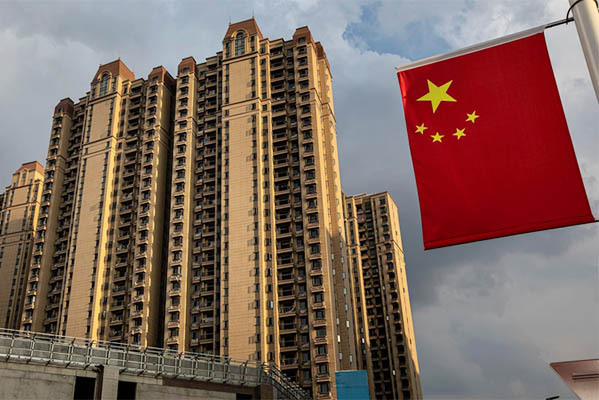 Bong bóng bất động sản tại Trung Quốc, từ tháo dỡ có kiểm soát đến tái kích thích