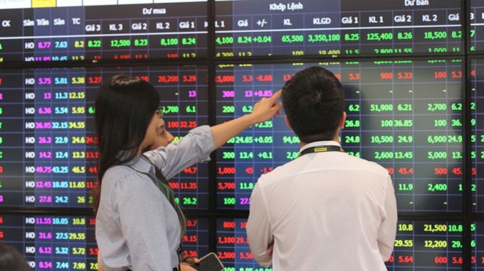 Chuyên gia: 'VN-Index có thể vượt 2.000 điểm vào năm 2026'