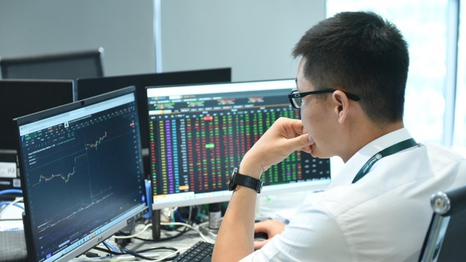 Chứng khoán và “zero fee”