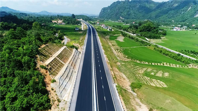 Đắk Lắk đề xuất đầu tư gần 31.000 tỷ đồng xây cao tốc Đông – Tây