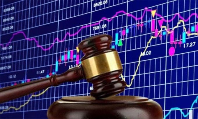 Bitexco và loạt doanh nghiệp bị “tuýt còi” do vi phạm công bố thông tin