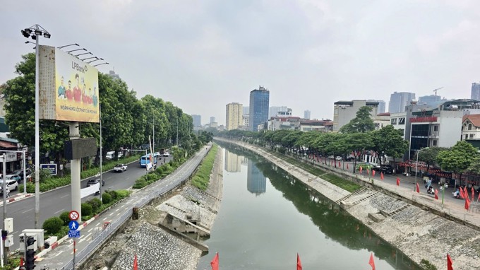 Hà Nội xây tuyến đường sắt một ray, bổ sung 8 cầu trong đồ án quy hoạch hai bên sông Tô Lịch