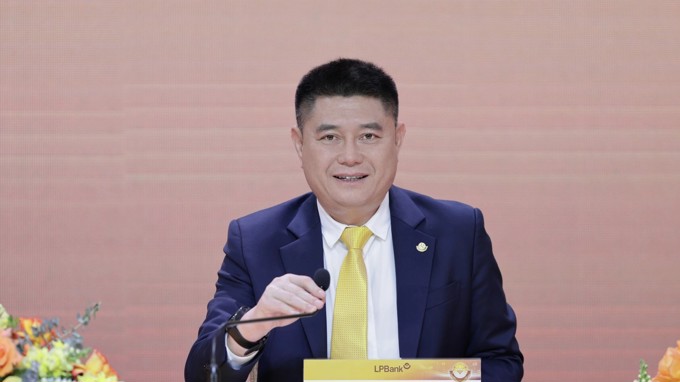 Ông Nguyễn Đức Thụy bán cổ phiếu LPB, giảm tỷ lệ sở hữu xuống dưới 1%