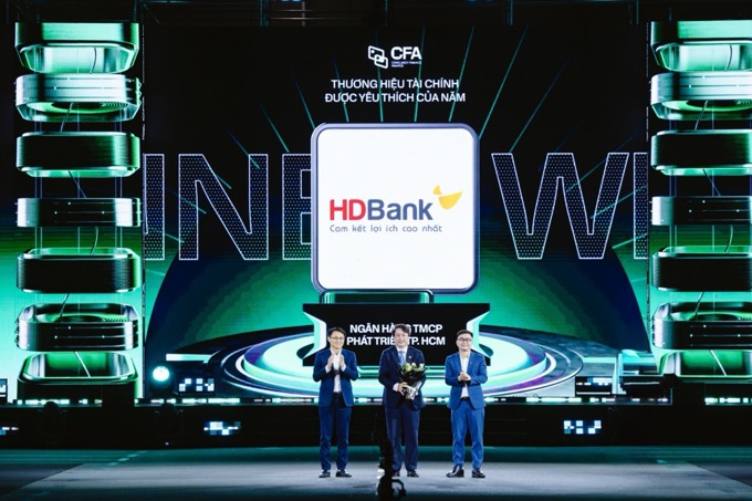 HDBank nhận 3 giải thưởng uy tín về hiệu quả kinh doanh, thương hiệu và đổi mới sáng tạo