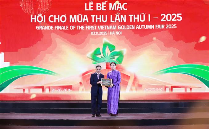 HDBank chung tay cùng Chính phủ hỗ trợ đồng bào vùng bão lũ