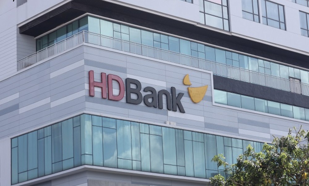 HDBank muốn tăng vốn thêm 22.000 tỷ đồng, chào bán riêng lẻ 700 triệu cổ phiếu HDBank muốn tăng vốn thêm 22.000 tỷ đồng, chào bán riêng lẻ 700 triệu cổ phiếu