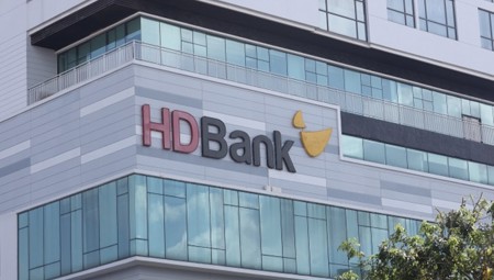HDBank muốn tăng vốn thêm 22.000 tỷ đồng, chào bán riêng lẻ 700 triệu cổ phiếu