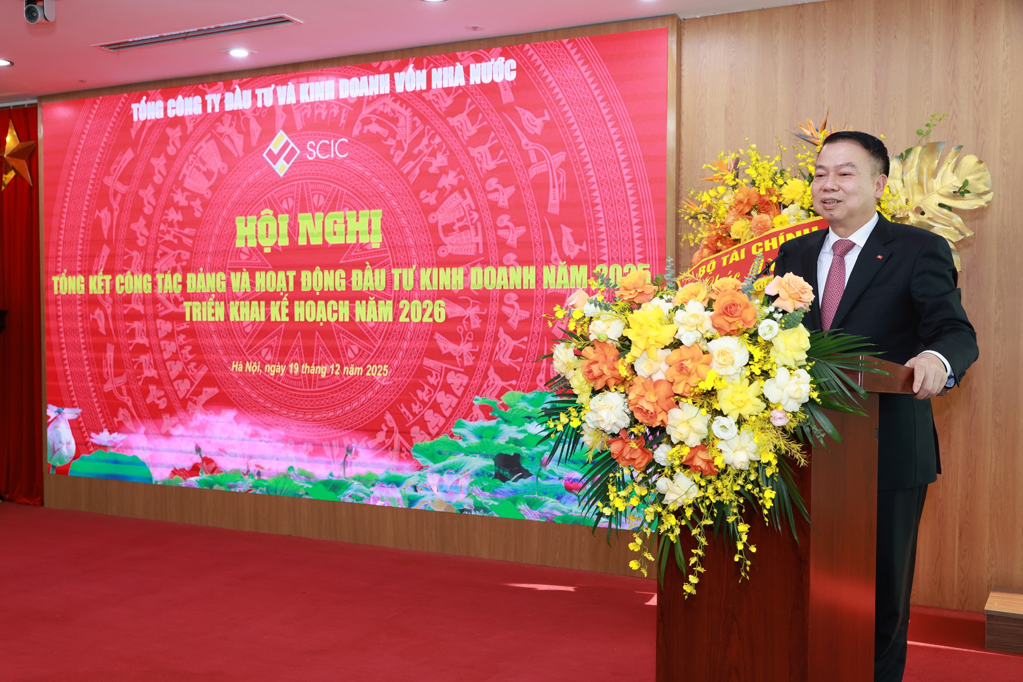 Ông Nguyễn Đức Chi, Thứ trưởng Bộ Tài chính phát biểu chỉ đạo Hội nghị (Ảnh: SCIC)