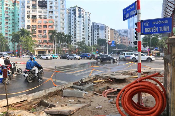Giảm ùn tắc nút Lê Văn Lương – Nguyễn Tuân, Hà Nội di dời 52 cây xanh để mở rộng mặt đường