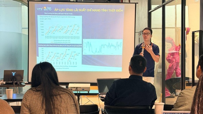 VN-Index 2026: Lộ trình tới 2.000 điểm