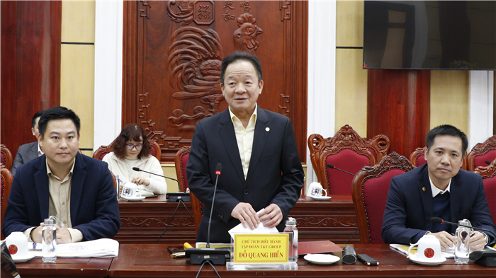 Chủ tịch Tập đoàn T&T Đỗ Quang Hiển phát biểu tại buổi làm việc (Ảnh: bacninh.gov.vn)