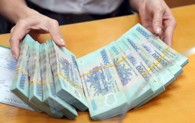 Loạt doanh nghiệp chốt quyền chia cổ tức tiền mặt tuần tới, tỷ lệ cao nhất 16%