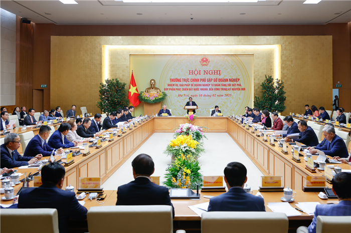 Sáng nay, Chính phủ gặp gỡ Vingroup, Sungroup, T&T, Geleximco… bàn giải pháp giúp doanh nghiệp tư nhân bứt phá