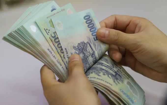 TS. Cấn Văn Lưc: Đánh thuế tiền lãi gửi tiết kiệm có thể gây tác động tiêu cực