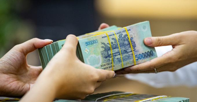 Lãi suất ngân hàng hôm nay 3/3/2025: 'Cuộc đua' giảm lãi suất tăng tốc