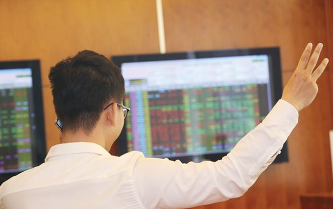 UBCKNN muốn rút gọn quy trình IPO gắn với niêm yết cổ phiếu, TTCK sắp có hàng mới, đây là những cái tên không thể bỏ qua