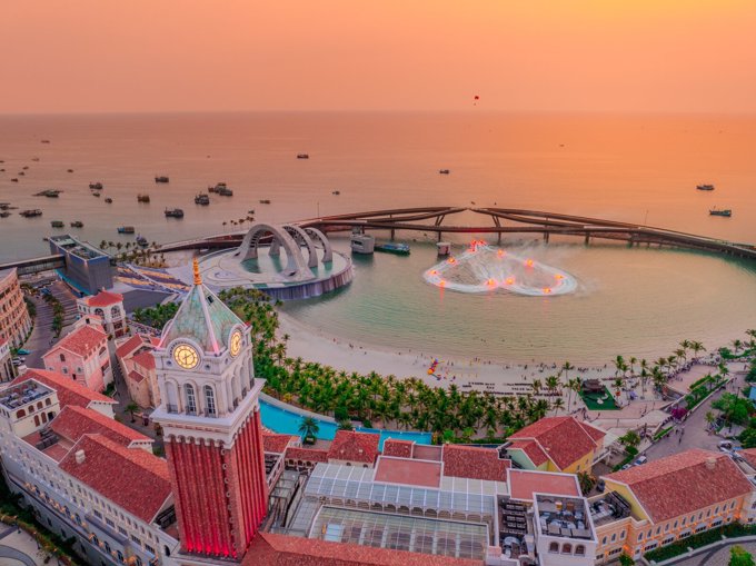 Phú Quốc và Sun Group